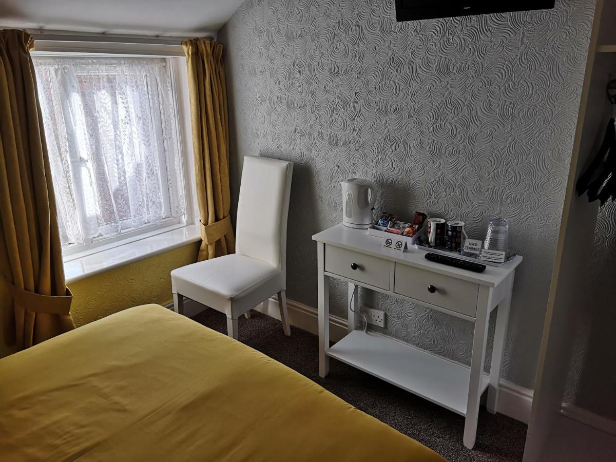 The Phoenix Guest House Σκάρμπορο Εξωτερικό φωτογραφία