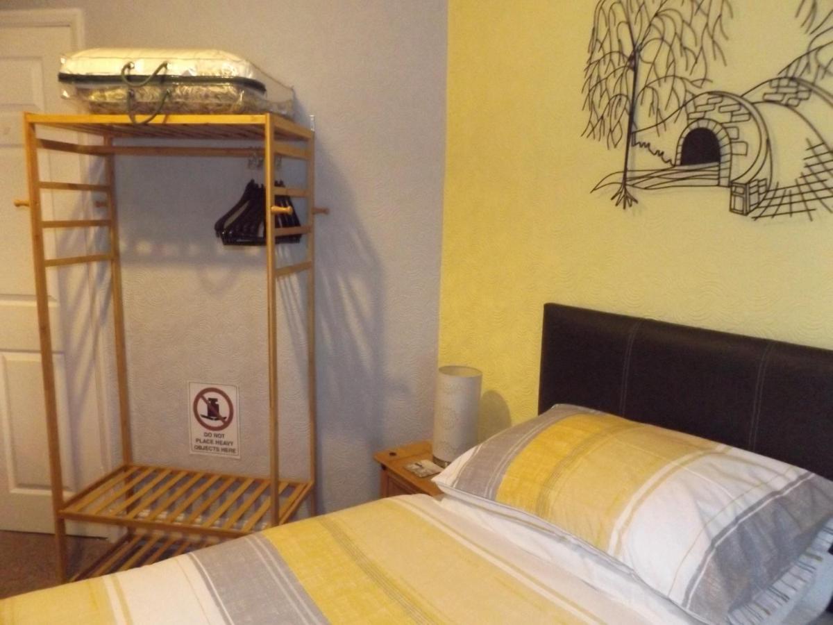The Phoenix Guest House Σκάρμπορο Εξωτερικό φωτογραφία