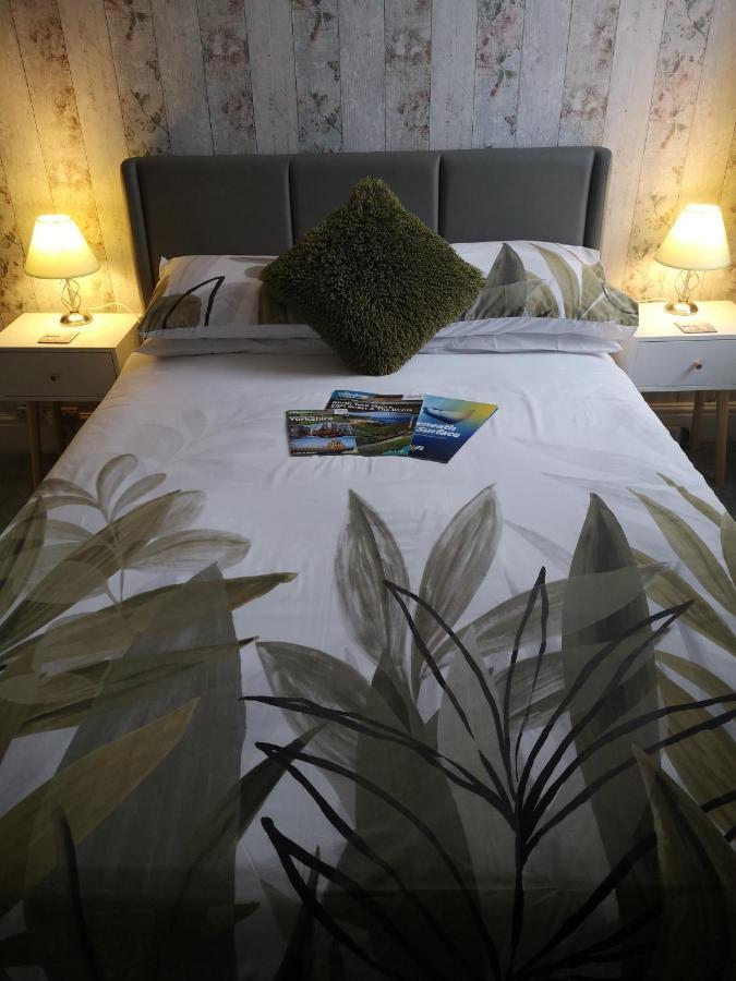 The Phoenix Guest House Σκάρμπορο Εξωτερικό φωτογραφία