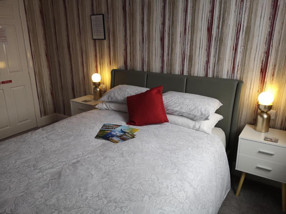 The Phoenix Guest House Σκάρμπορο Εξωτερικό φωτογραφία